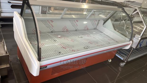 Meat Display Fridge · Photo 2
