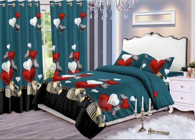 Bedsheet With Duvet Cover (King Size) + Curtains · Photo 4