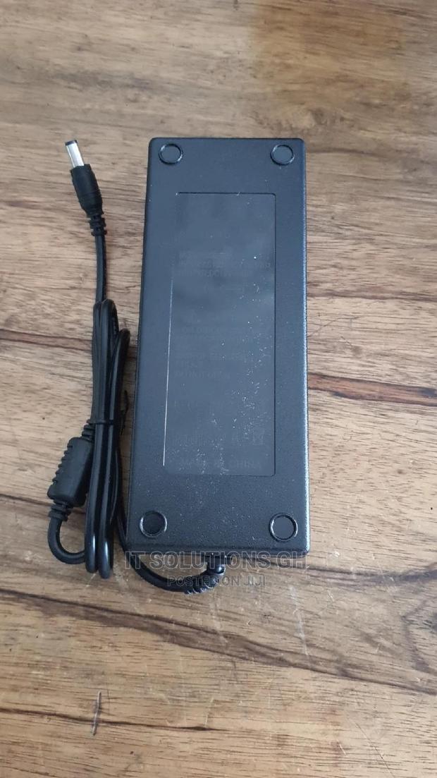 CCTV Power Adapter 8ch 12V10A · Photo 2