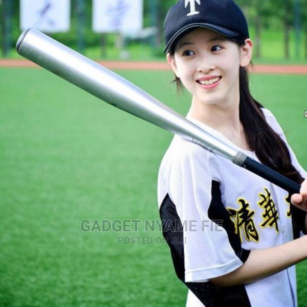 Aluminum Metal Alloy Light Weight Baseball Bat · Photo 4