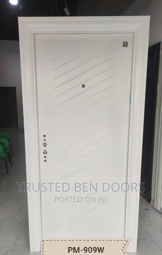 Paladin White Security Doors [Single+One And Half] · Photo 2