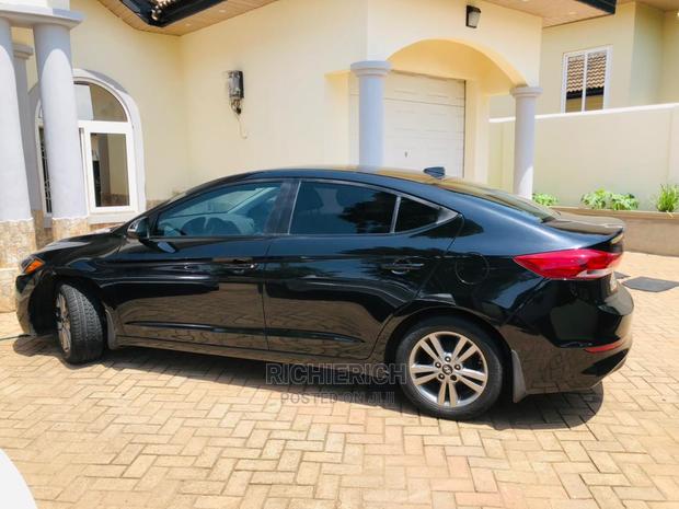 Hyundai Elantra for Rent photo 2