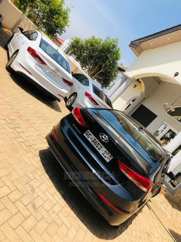 Hyundai Elantra for Rent photo 6