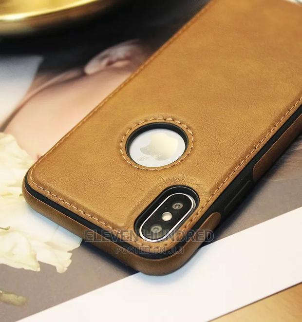 iPhone Xs Max/Xs/Xs/Xr Leather Case (All Colours) · Photo 3