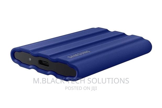 1TB Samsung T7 Shield Portable SSD photo 2