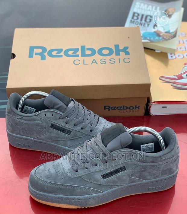 Reebok Classic Suede Grey · Photo 3