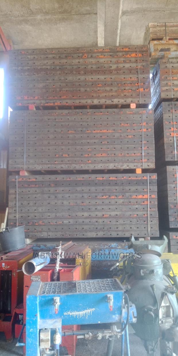 Retaining Wall/Columns/Scaffolds/Bridge/Gutter/Kumasi