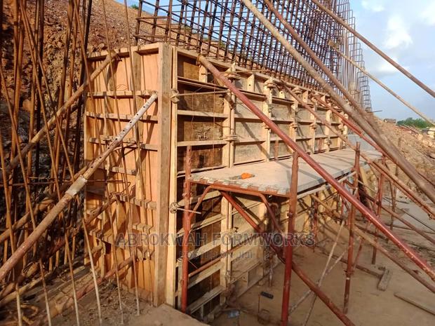 Retaining Wall/Columns/Scaffolds/Bridge/Gutter/Kumasi