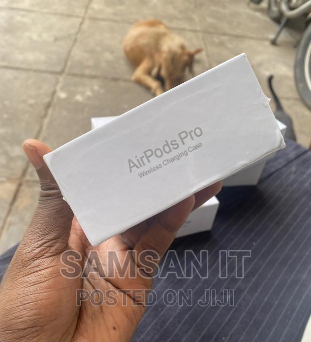 Apple Airpods PRO 2nd Gen. (Extra Base) With Magsafe Case photo 7