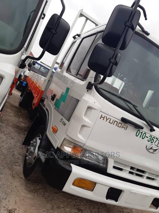 Hyundai 5 Ton Eight Holes photo 2