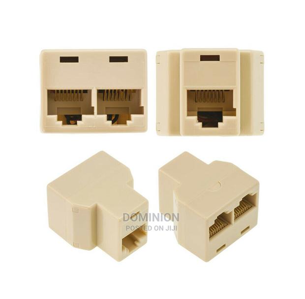 2 Ways Rj45 Network Splitter/ Coupler · Photo 4