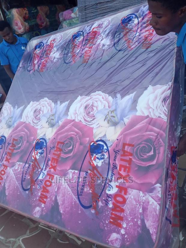 Queen Mattress^10inches(Latex Foam)