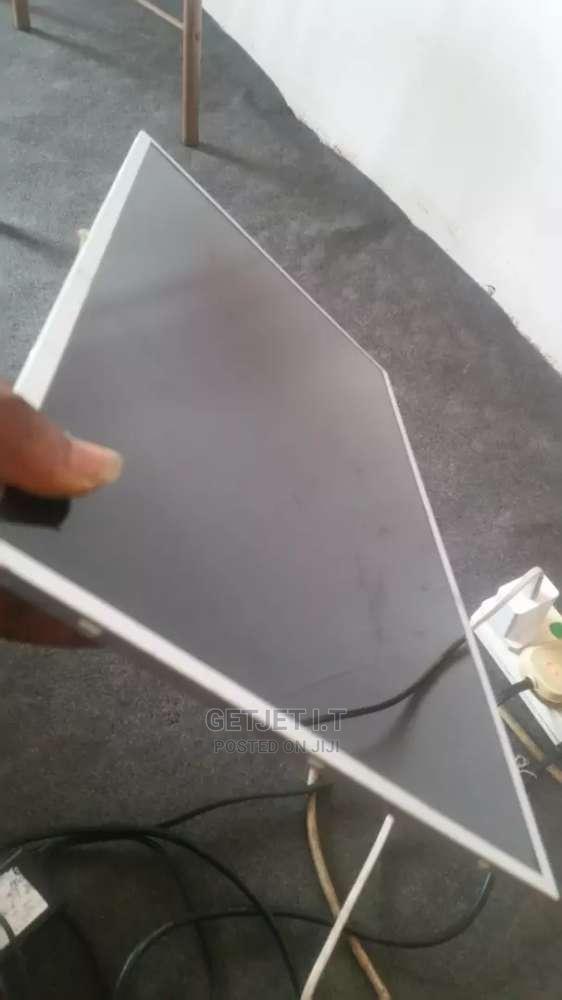 17inches Laptop Screen for Sales and Delivery · Photo 2