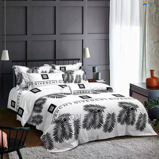 Original Super King Size Duvet Set(Aslo in Diff Designs · Photo 1
