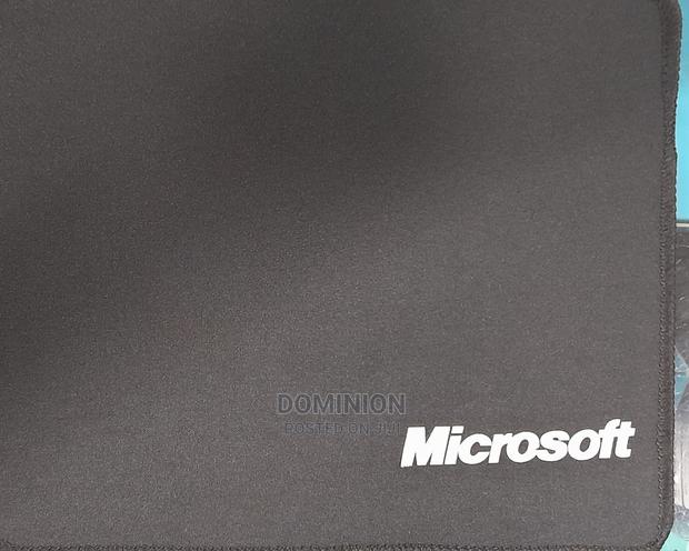 Durable Mouse Pad · Photo 3