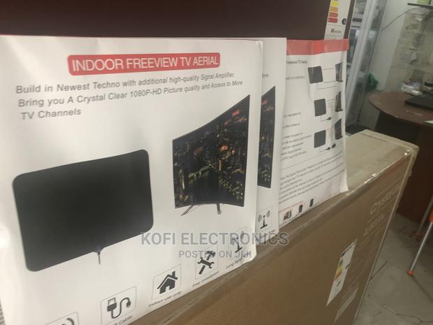 Dual Color Design Ultra Thin Indoor TV Antenna · Photo 2