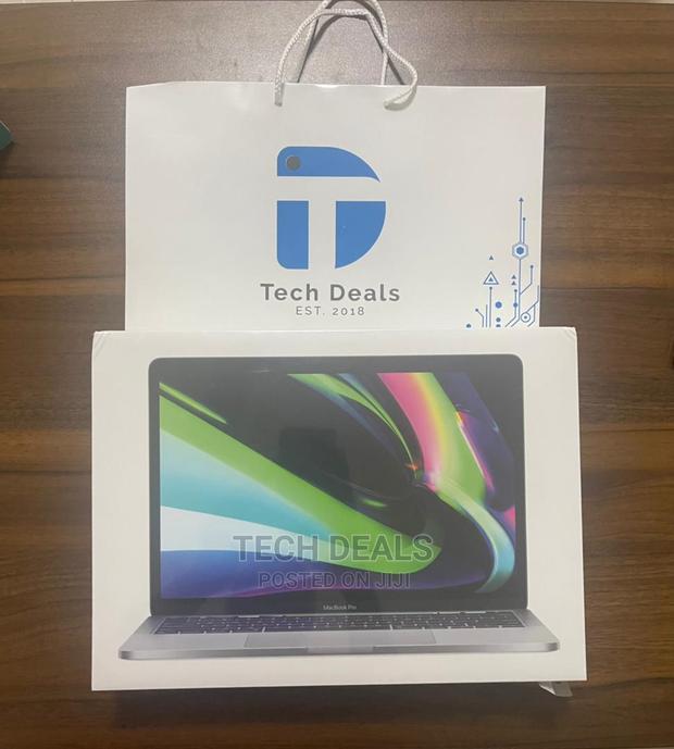 New Laptop Apple MacBook Pro 2022 M2 8GB Apple M2 SSD 256GB photo 3