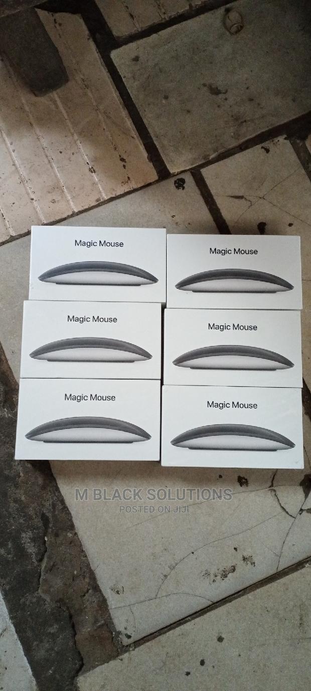 Magic Mouse 3 - Black · Photo 3