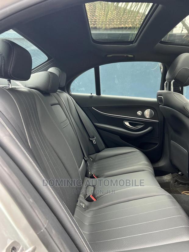 Mercedes-Benz E300 2019 Silver