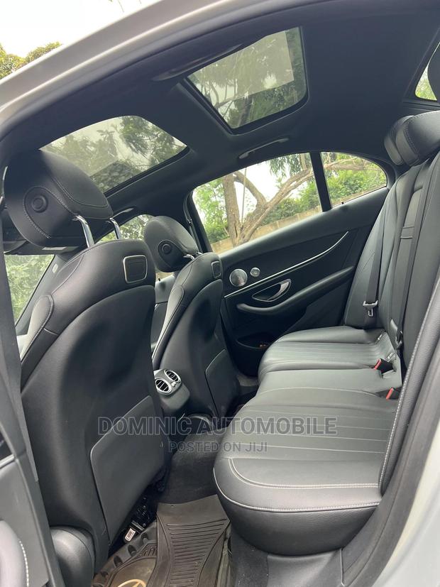 Mercedes-Benz E300 2019 Silver