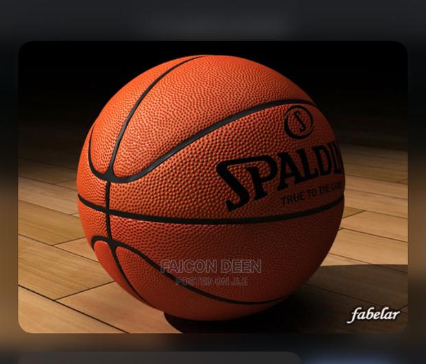 Original Leather Spalding Basketball (Also in Diff Brands · Photo 1