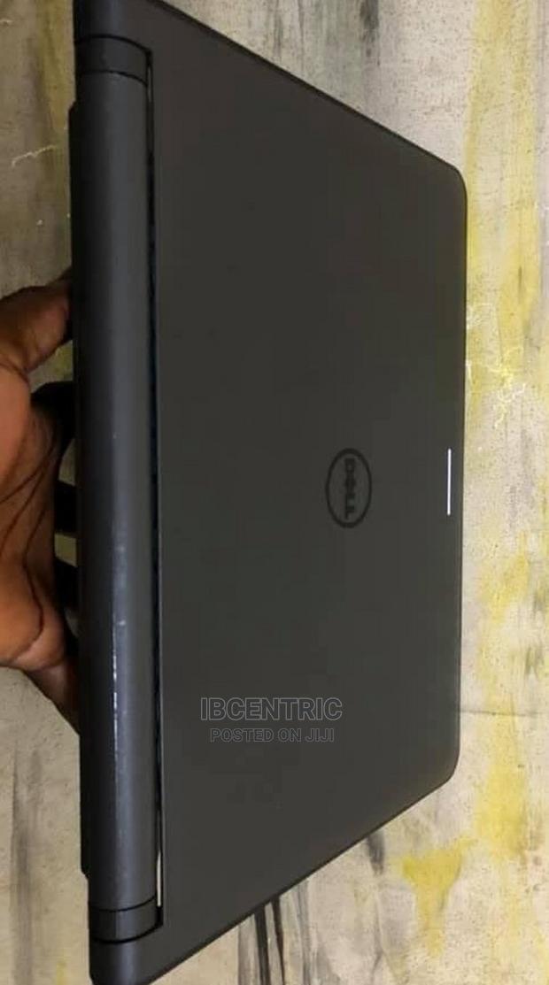 New Laptop Dell Latitude 3330 4GB Intel Pentium SSD 128GB · Photo 4