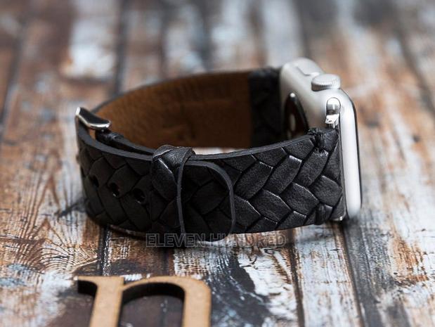 Braided Leather Apple Watch Band for Series9/8/ 7/6/5/4/3 · Photo 4