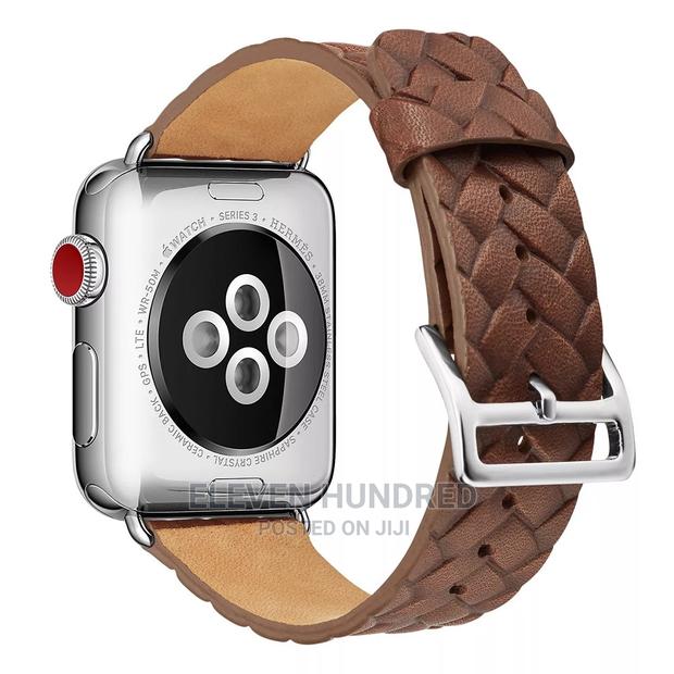 Braided Leather Apple Watch Band for Series9/8/ 7/6/5/4/3 · Photo 3