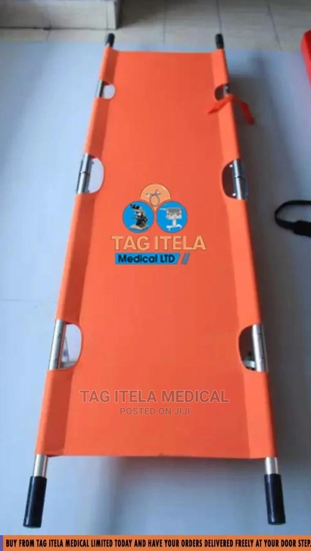 Stretcher Foldable (Non-Adjustable Headrest) · Photo 3