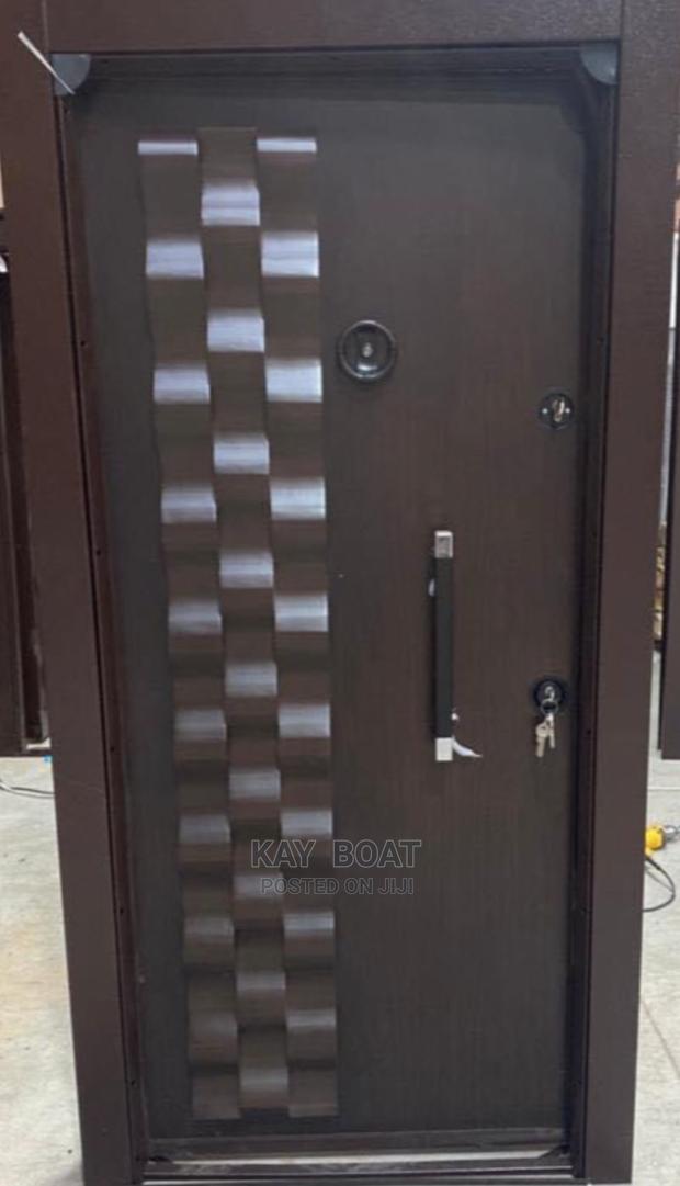 Original Master Door Available · Photo 2
