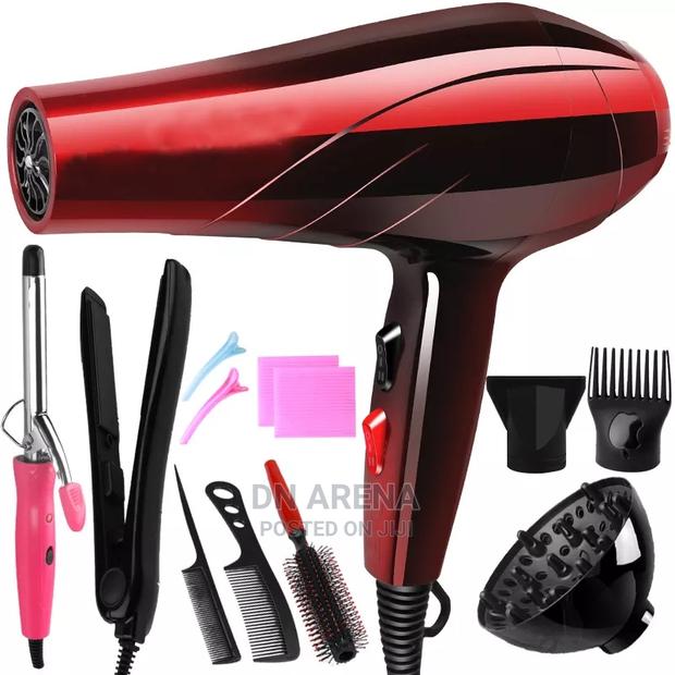 Professional 220v and 1000w Hairdryer · Photo 3