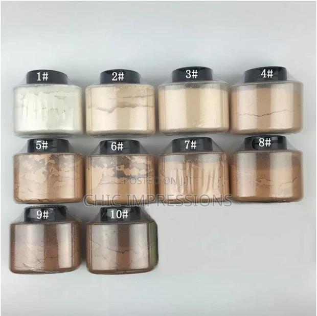 Ben Nye Banana Luxury Powder · Photo 3