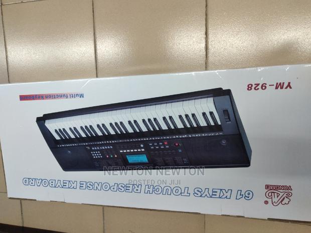 Ym-928 Electronic Keyboard photo 2