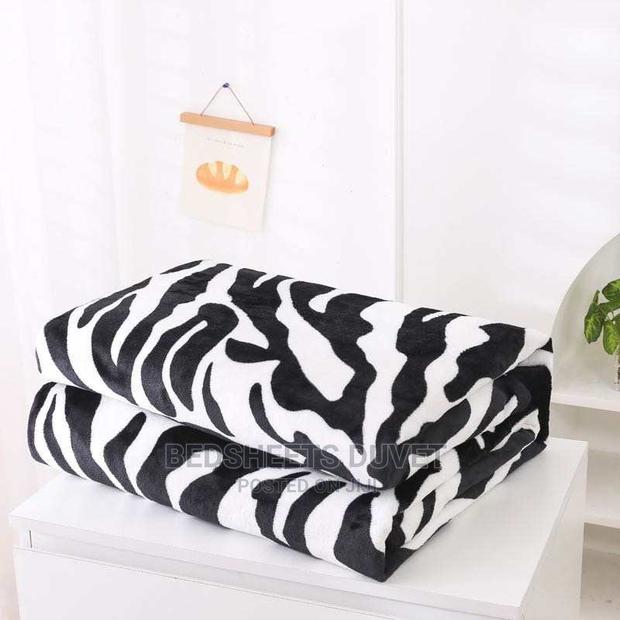 Soft Throw Blankets · Photo 2