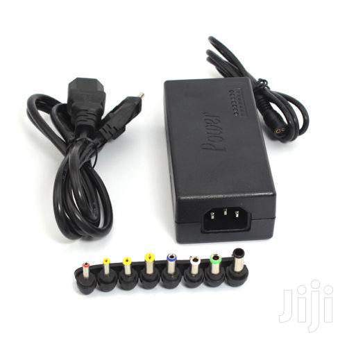 Universal Charger · Photo 4