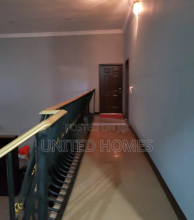 7bdrm House in Adjiriganor for Sale · Photo 4