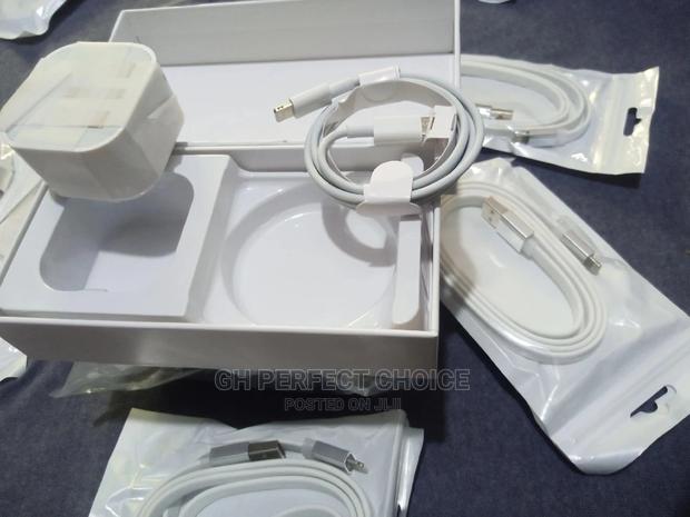 Best Type C iPhone Charger · Photo 2