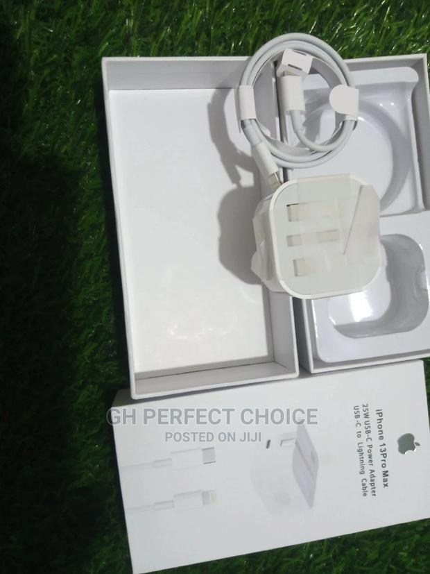 Best Type C iPhone Charger · Photo 1