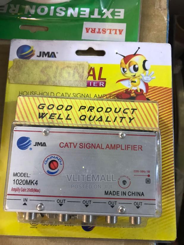 CATV 4way Signal Amplifier · Photo 2