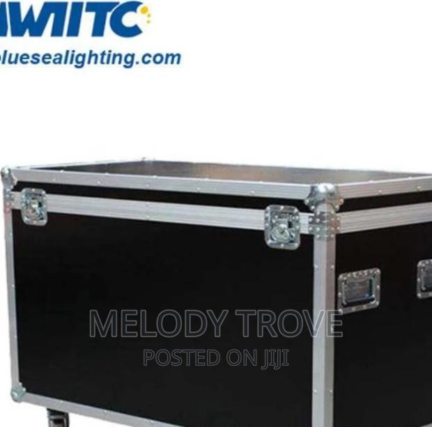 8 In 1 Stage Light Flight Case · Photo 4