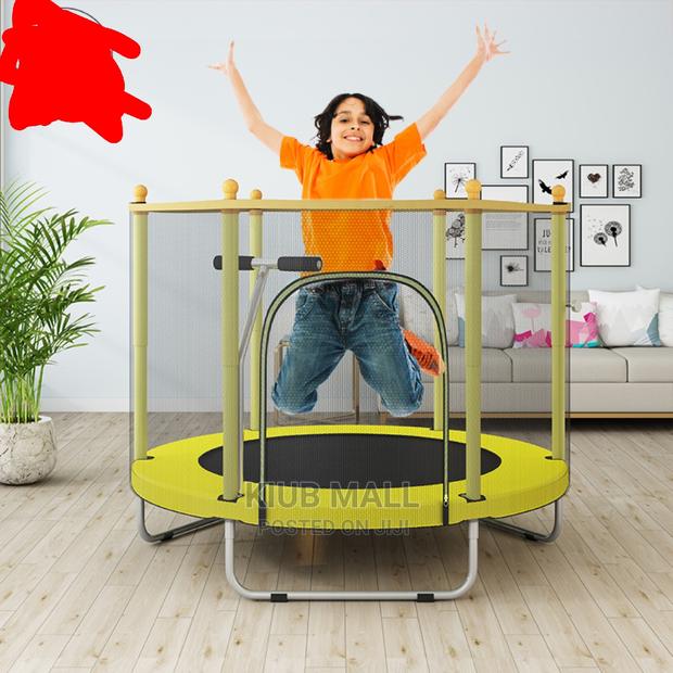 Trampoline · Photo 4