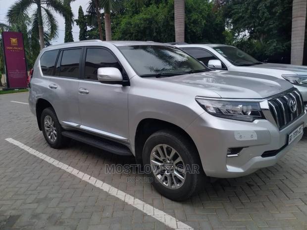 Car for Rent. Landcruisers Prado for Rent in Ghana Weddings · Photo 4