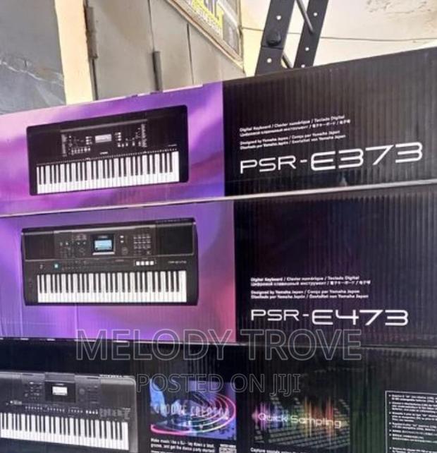 Yamaha Psr-373 Keyboard · Photo 4
