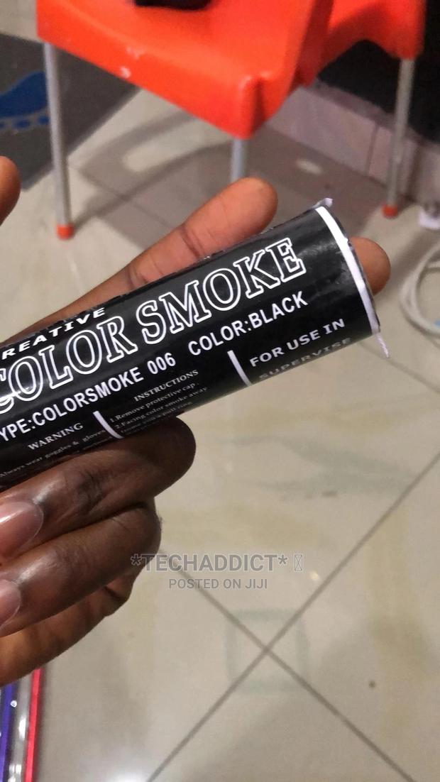 Color Smoke Bomb Grenade photo 4