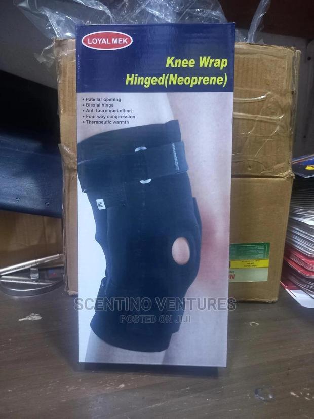 Knee Wrap Hinged (Neoprene) · Photo 2