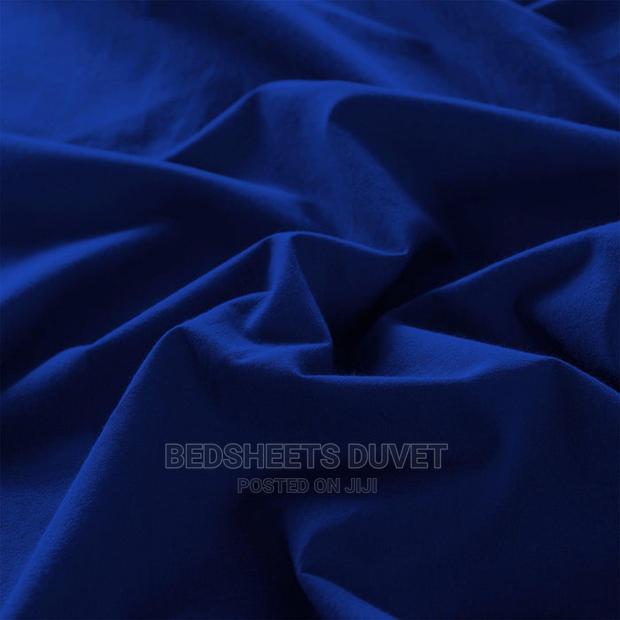 2 Bedsheets and 4 Pillow Cases · Photo 4