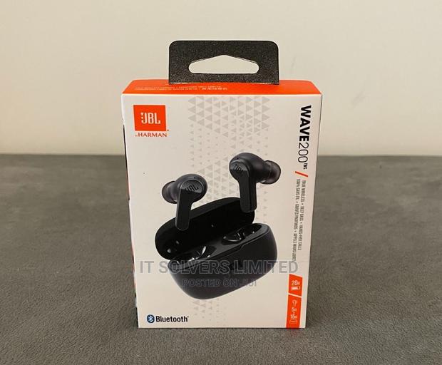 JBL Wave 200tws Earbuds · Photo 4