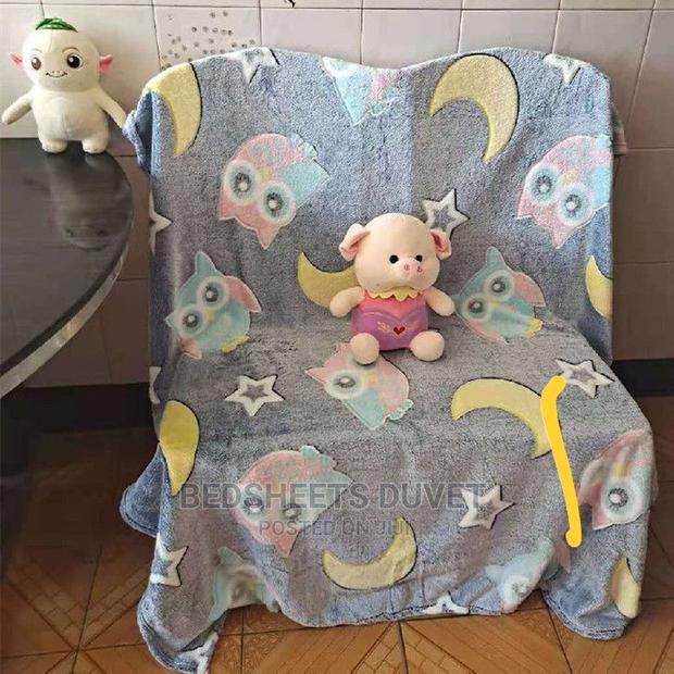 Glow in the Dark Blanket · Photo 2