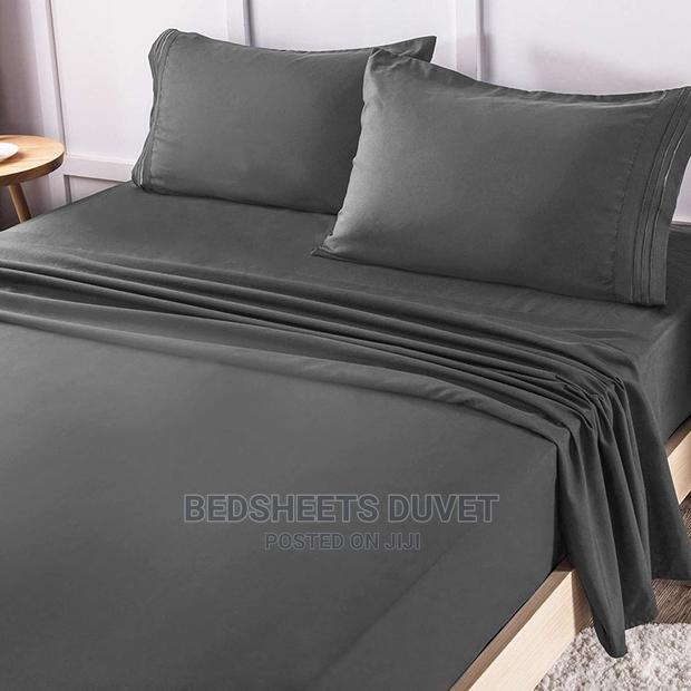 Charcoal Grey Bedsheet · Photo 2