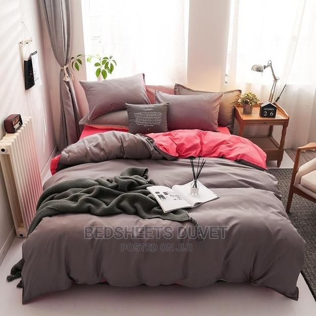 6 PCS Reversible Duvet Cover Set · Photo 3